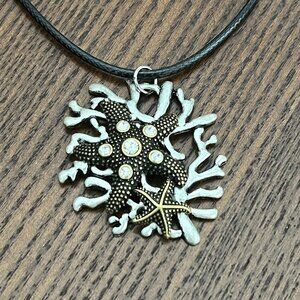 Seascape Starfish and Coral Necklace - Great for your Beach Holiday!